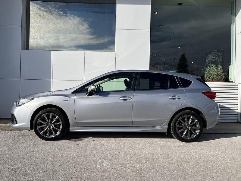 Usata Subaru Impreza Premium 150 CV (110 kW) 2021 Argento Berlina