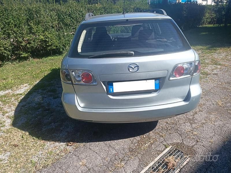 Usata Mazda 6 Touring 136 CV (100 kW) 2003 Argento Station wagon