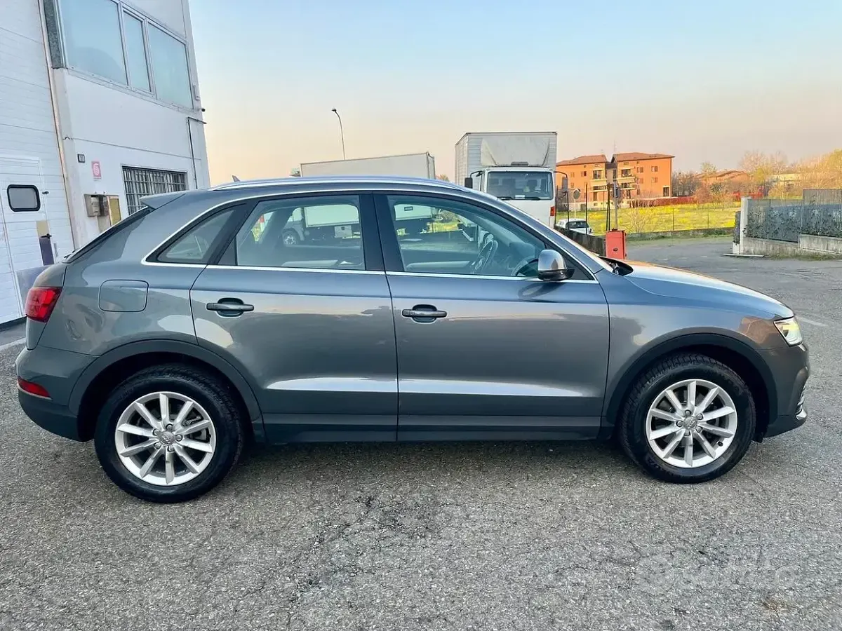 Usata Audi Q3 Sport 150 CV (110 kW) 2016 Grigio SUV