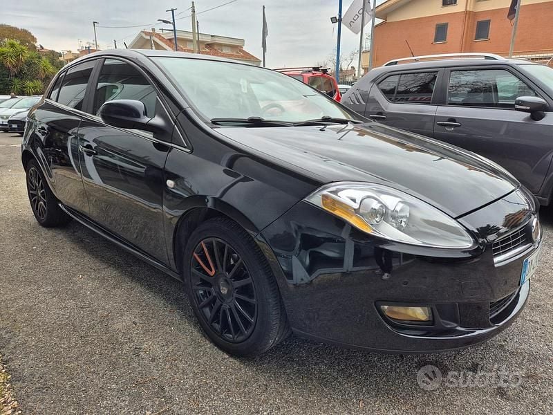 Usata Fiat Bravo 120 CV (88 kW) 2009 Nero Utilitaria