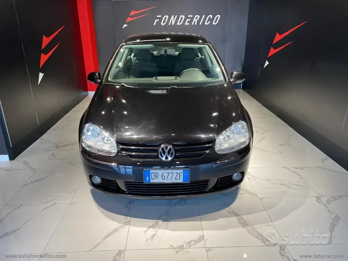 Usata VW Golf VI Comfortline 105 CV (77 kW) 2008 Utilitaria