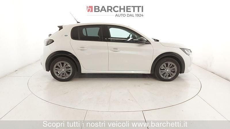 Usata Peugeot e-208 Allure 100 kW (136 CV) 2022 Bianco Utilitaria