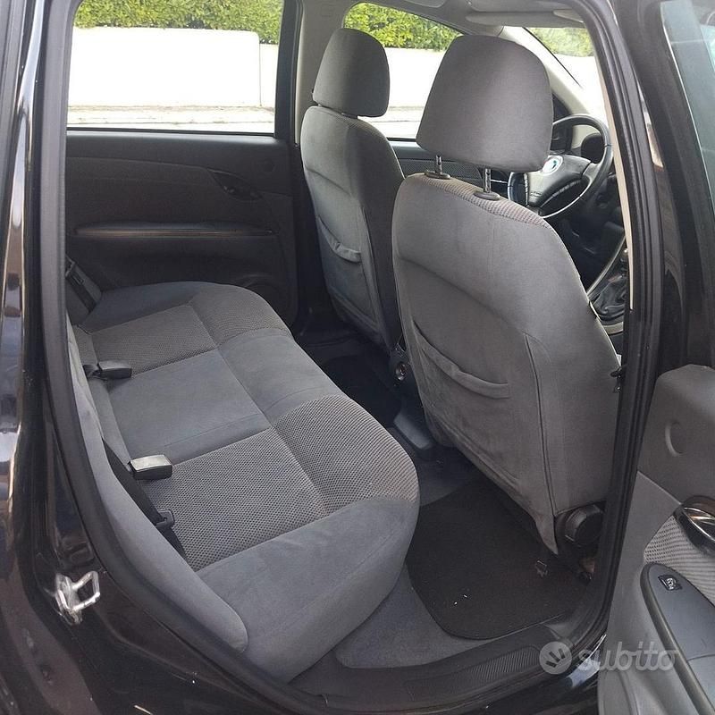 Usata Fiat Croma 150 CV (110 kW) 2007 Nero Station wagon