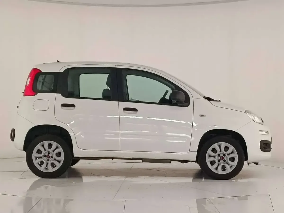 Usata Fiat Panda Easy 80 CV (58 kW) 2018 Bianco gelato Utilitaria