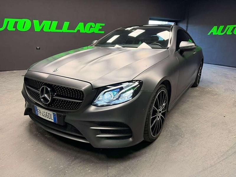 Usata Mercedes E350 Premium Plus 258 CV (189 kW) 2018 Grigio Coupé