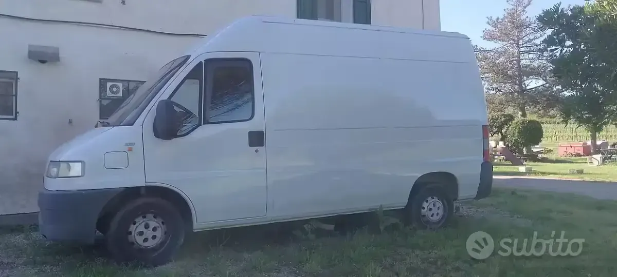 Usata Fiat Ducato 86 CV (63 kW) 2000 Bianco Furgone