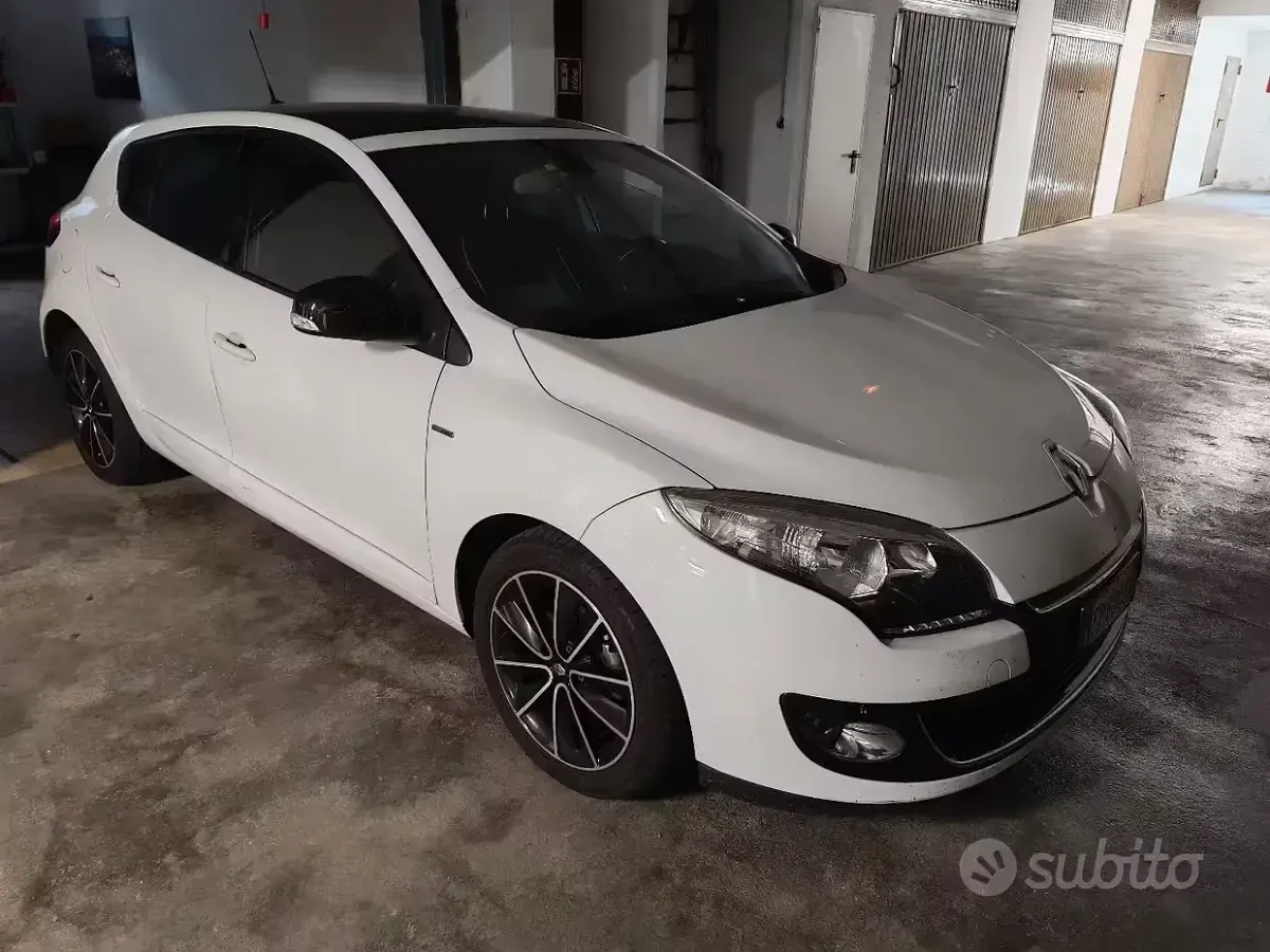 Usata Renault Mégane III 110 CV (80 kW) 2013 Berlina