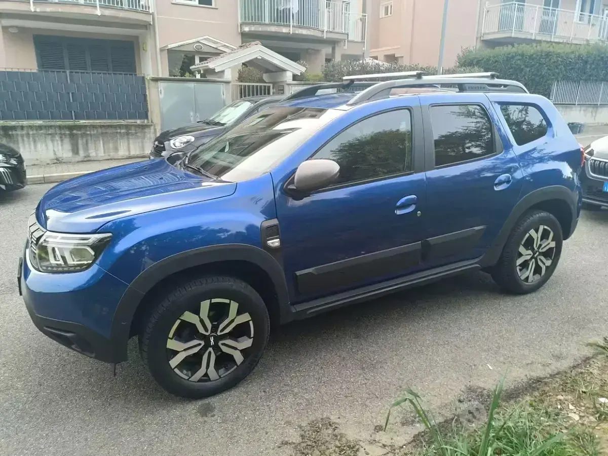 Usata Dacia Duster 101 CV (74 kW) 2022 Bluazzurro SUV