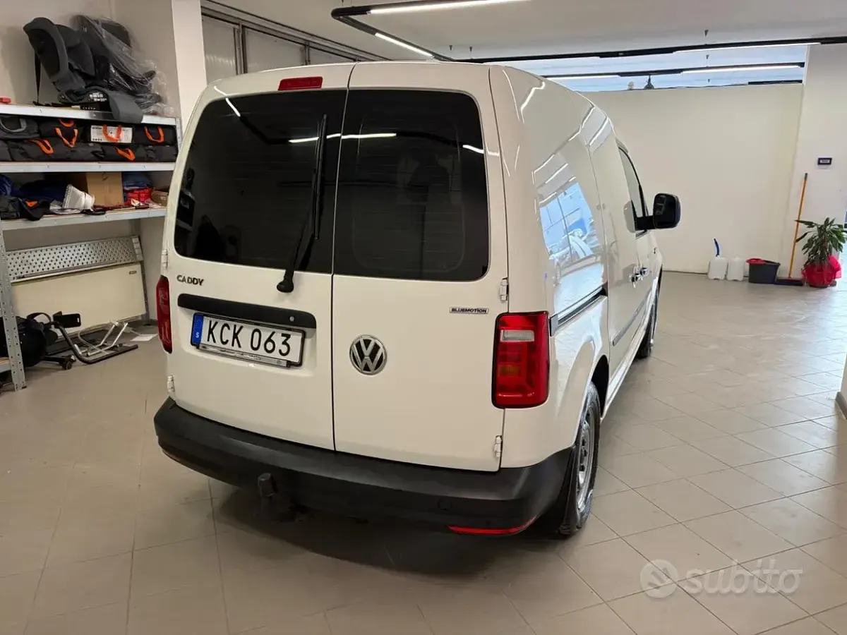 Usata VW Caddy Business 110 CV (80 kW) 2020 Bianco Monovolume