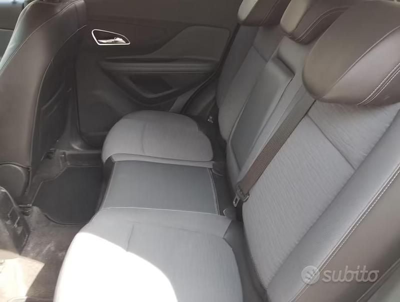 Usata Opel Mokka 130 CV (95 kW) 2015 Bianco SUV