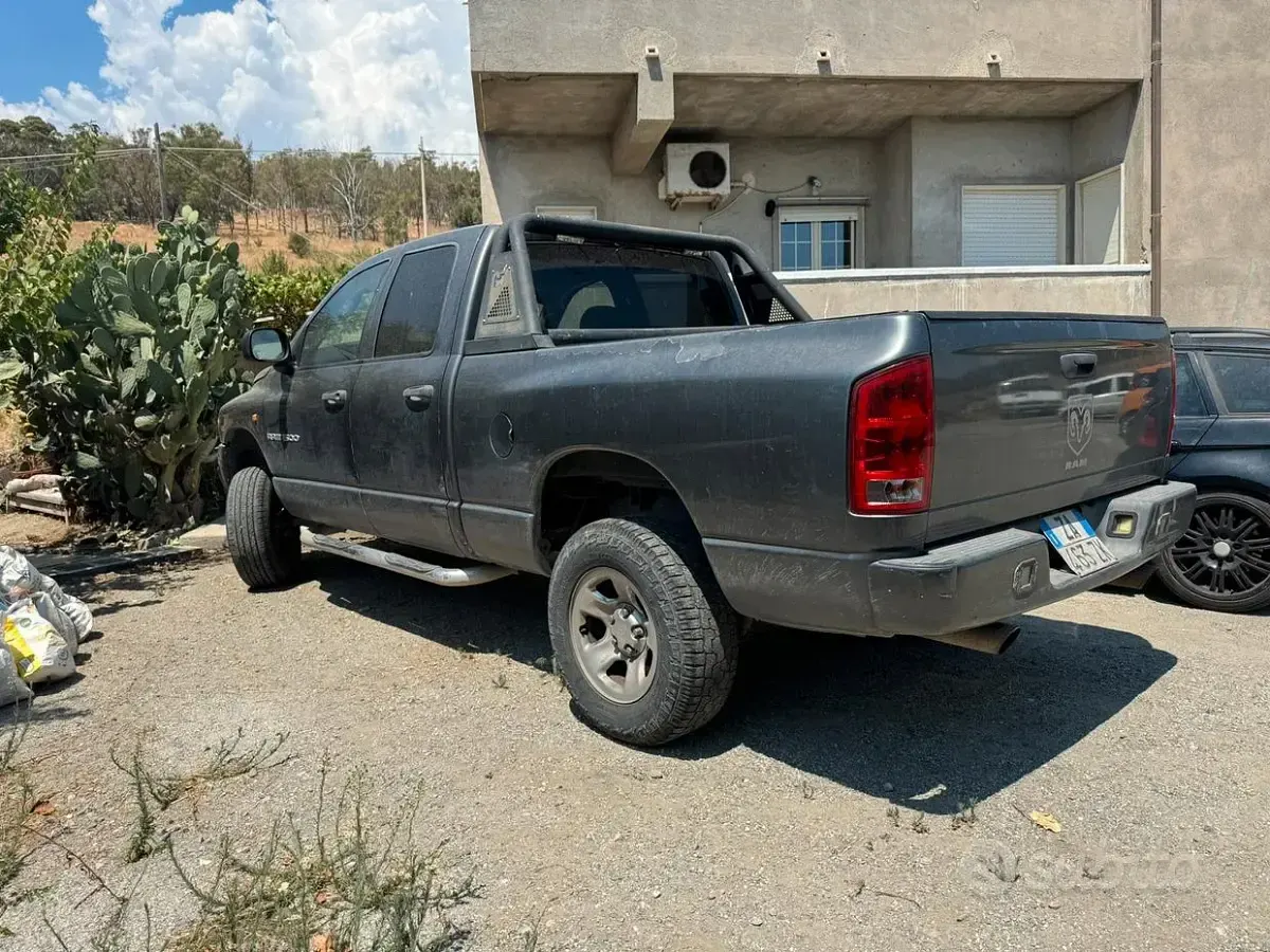 Usata Dodge Ram 2003 Grigio Pick-up