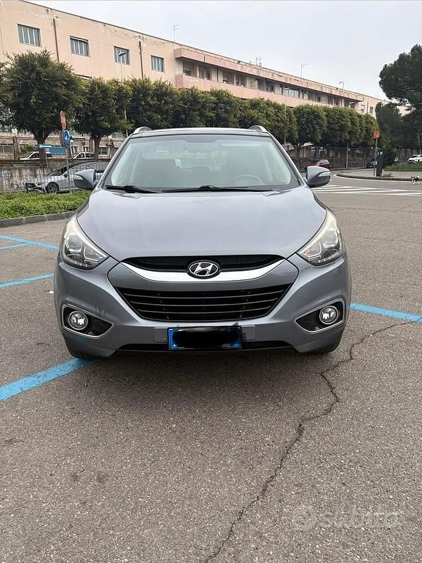 Usata Hyundai ix35 Xpossible 116 CV (85 kW) 2015 Grigio SUV