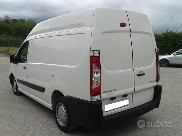 Usata Peugeot Expert 120 CV (88 kW) 2008 Bianco Furgone