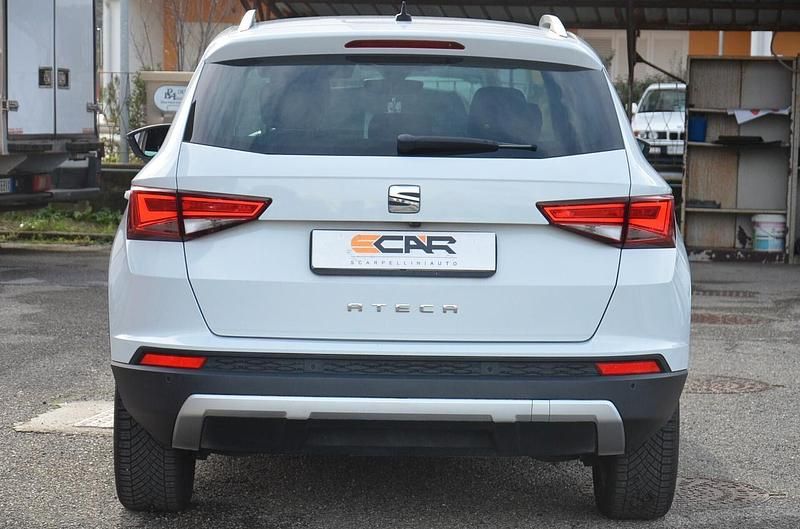 Begagnad Seat Ateca XCELLENCE 116 HK (85 kW) 2019 Vit SUV