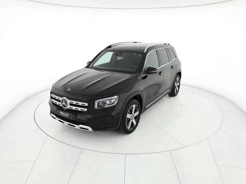 Usata Mercedes GLB180 116 CV (85 kW) 2023 Nero SUV