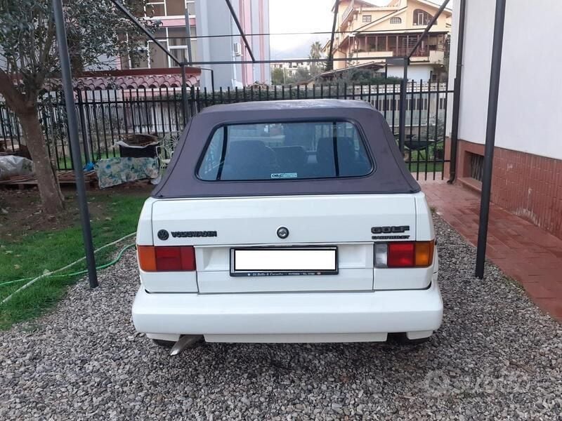Usata VW Golf Cabriolet 73 CV (53 kW) 1991 Bianco Cabrio
