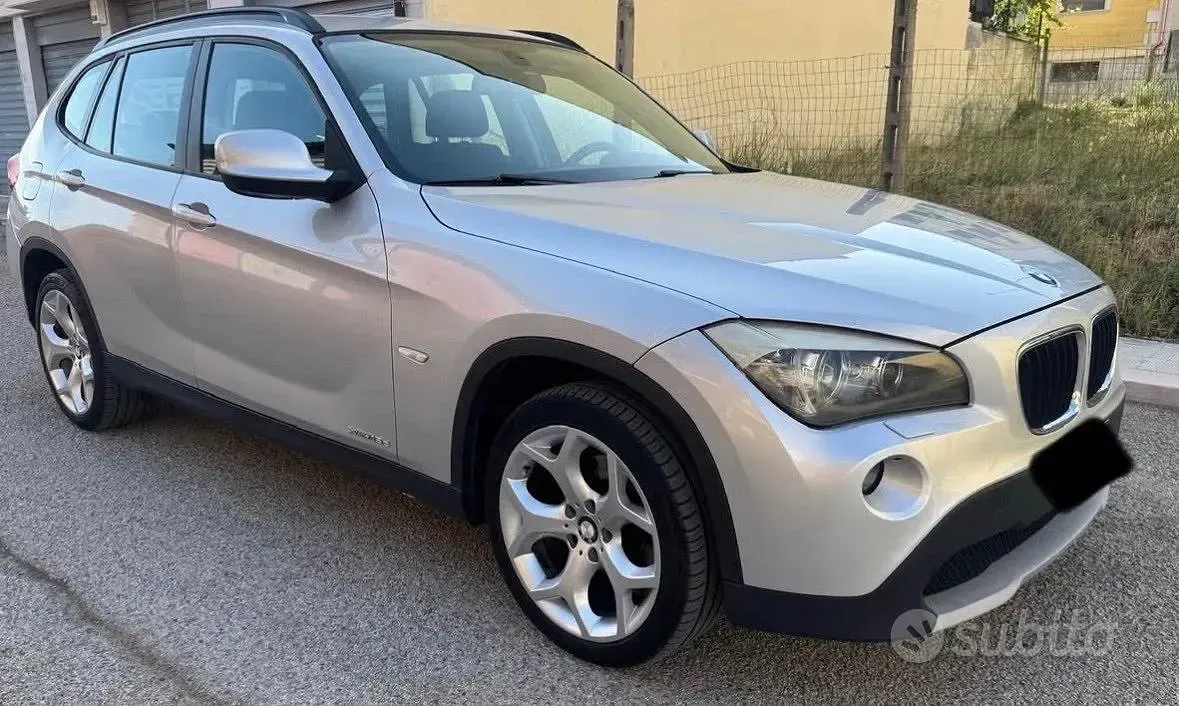 Usata BMW X1 143 CV (105 kW) 2012 Grigio SUV