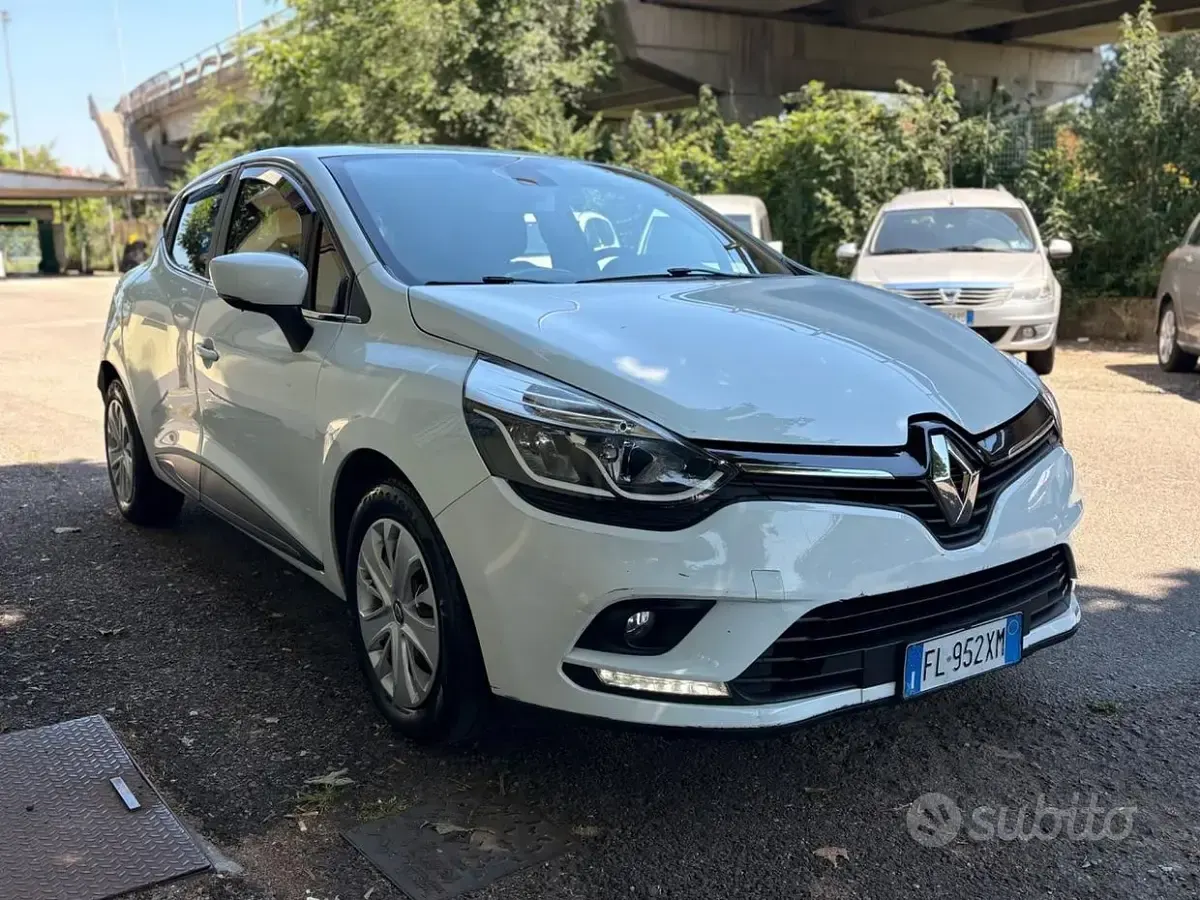 Usata Renault Clio IV 90 CV (66 kW) 2017 Bianco Berlina