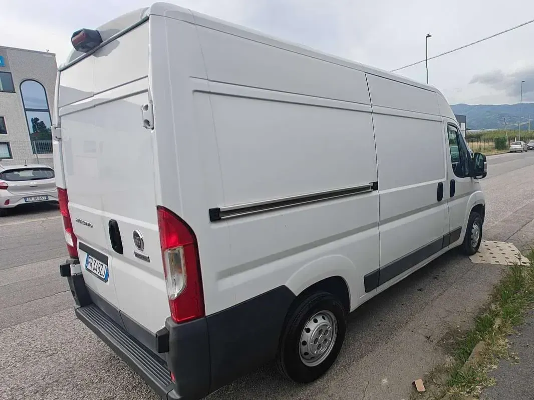 Usata Fiat Ducato 116 CV (85 kW) 2017 Bianco Furgone