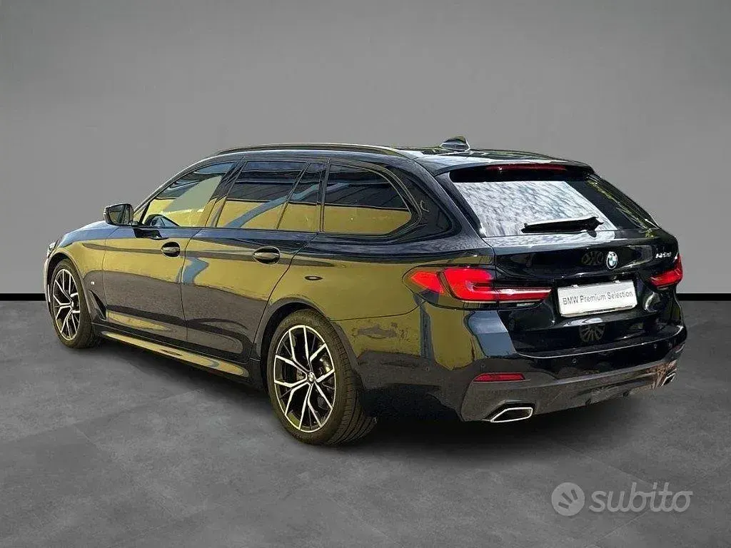 Usata BMW 520 M Sport 190 CV (139 kW) 2022 Nero Berlina