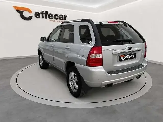 Usata Kia Sportage 140 CV (102 kW) 2007 Argento SUV