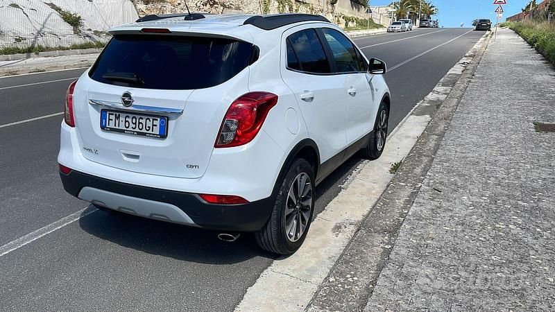 Usata Opel Mokka X 110 CV (80 kW) 2017 Bianco SUV