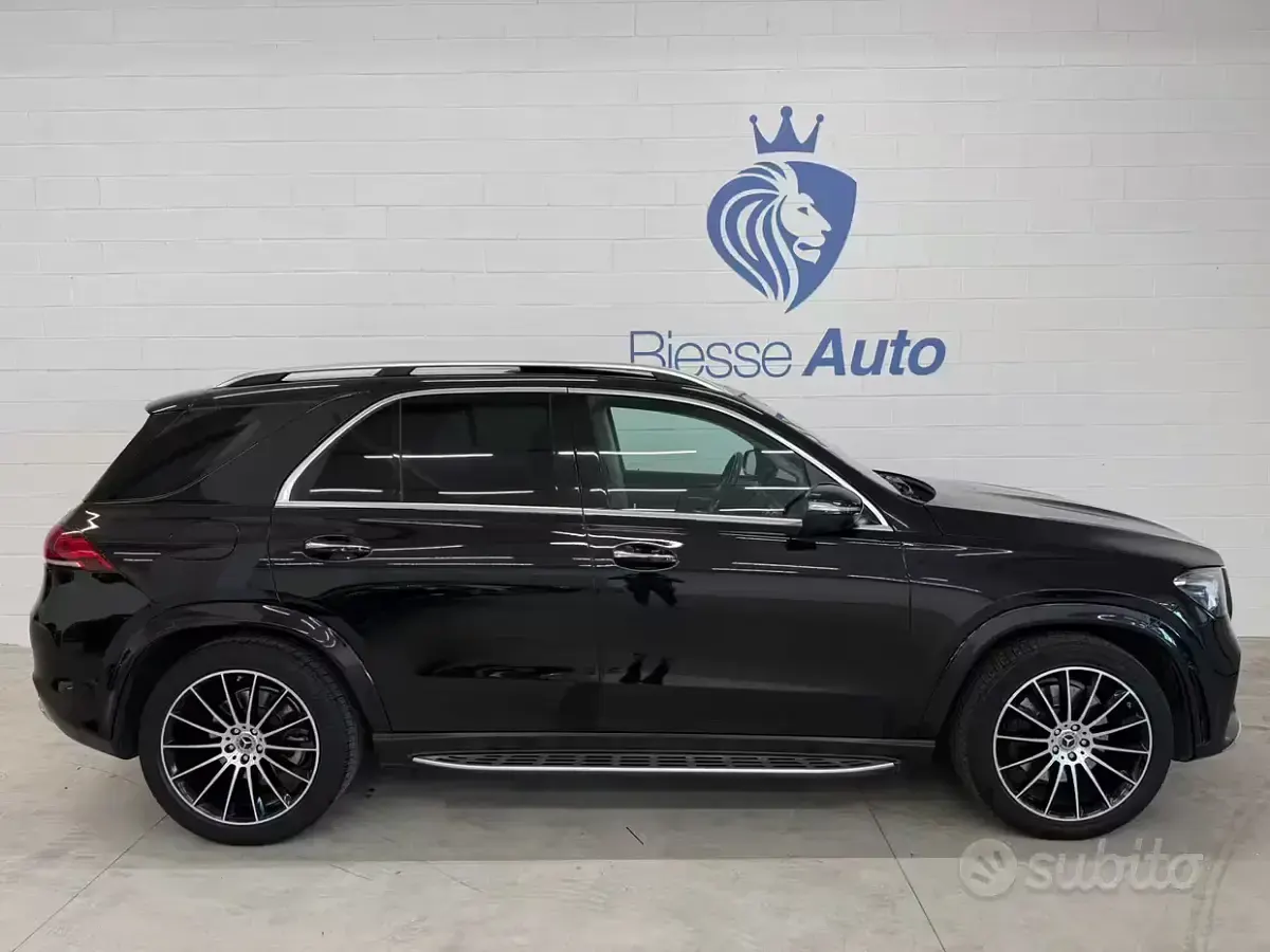 Usata Mercedes GLE400 AMG Line Premium Plus 330 CV (242 kW) 2022 Nero SUV