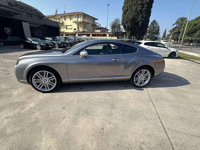 Usata Bentley Continental GT 559 CV (411 kW) 2006 Titanio met. Coupé