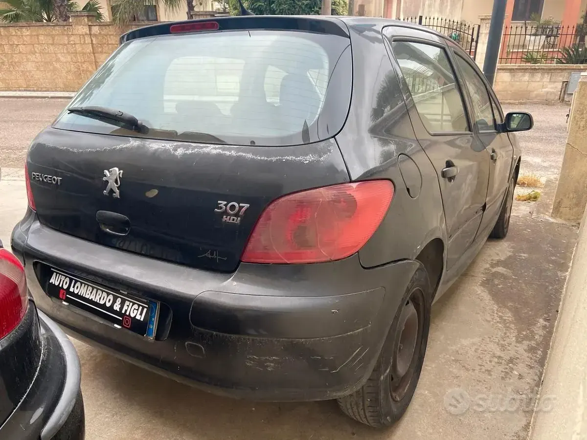 Usata Peugeot 307 90 CV (66 kW) 2002 Nero Berlina