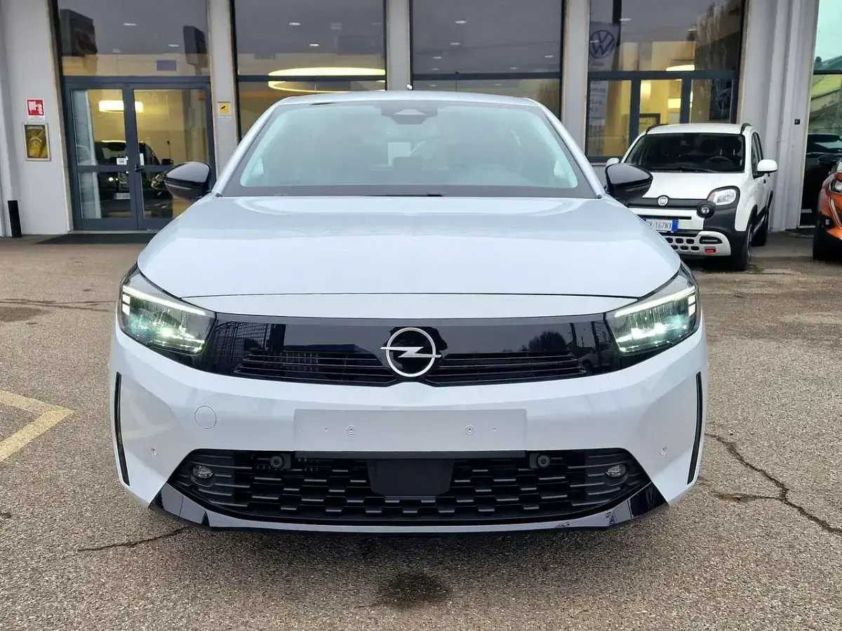 Nuova Opel Corsa 101 CV (74 kW) 2026 Grigio Utilitaria