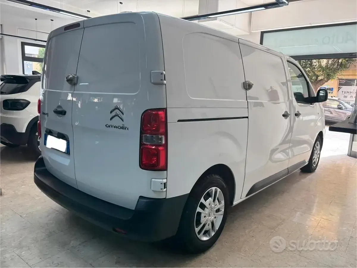 Occasion Citroën Jumpy 120 ch (88 kW) 2022 Blanc Monospace