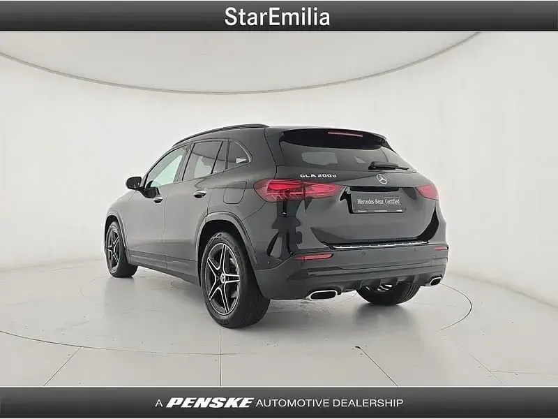 Usata Mercedes GLA200 AMG Line Premium Plus 163 CV (119 kW) 2023 Nero SUV