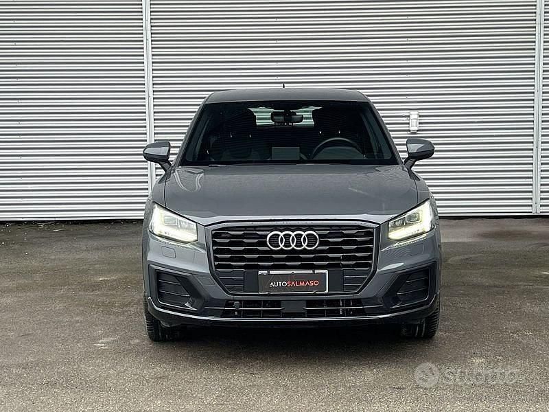 Usata Audi Q2 Business 116 CV (85 kW) 2019 Grigio SUV