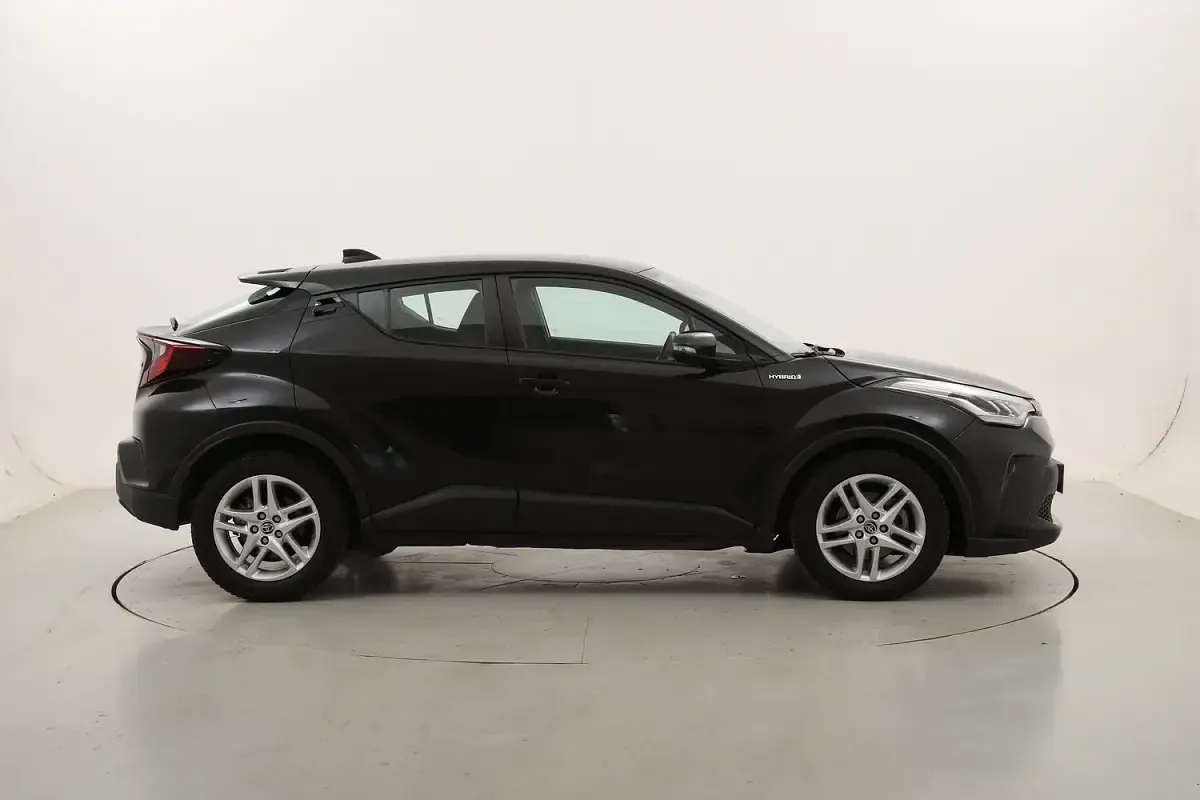 Usata Toyota C-HR Active 122 CV (89 kW) 2022 SUV