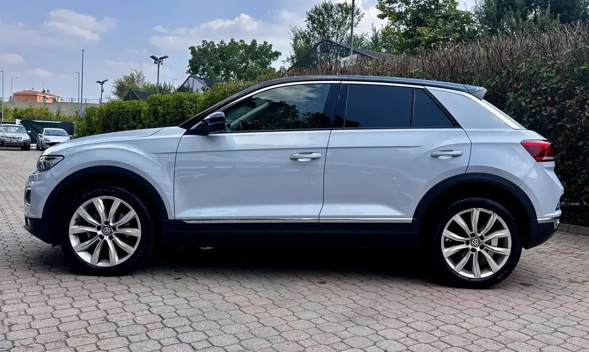 Usata VW T-Roc Advance 116 CV (85 kW) 2019 Bianco SUV