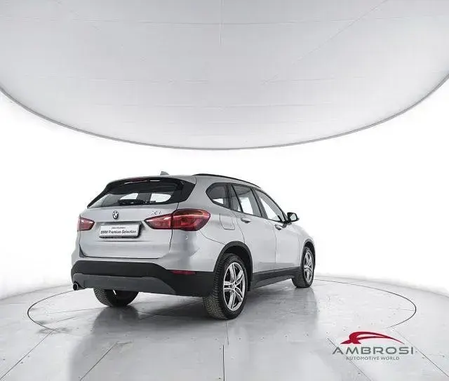 Usata BMW X1 149 CV (109 kW) 2018 Grigio SUV
