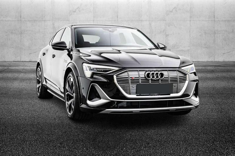 Usata Audi e-tron 225 kW (307 CV) 2022 Nero SUV