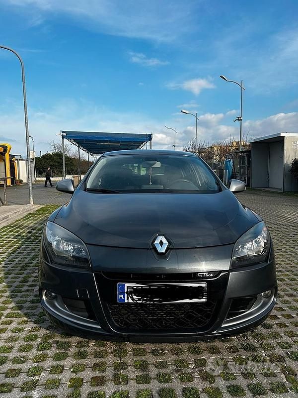 Usata Renault Mégane GT Line GT-Line 110 CV (80 kW) 2011 Grigio Berlina