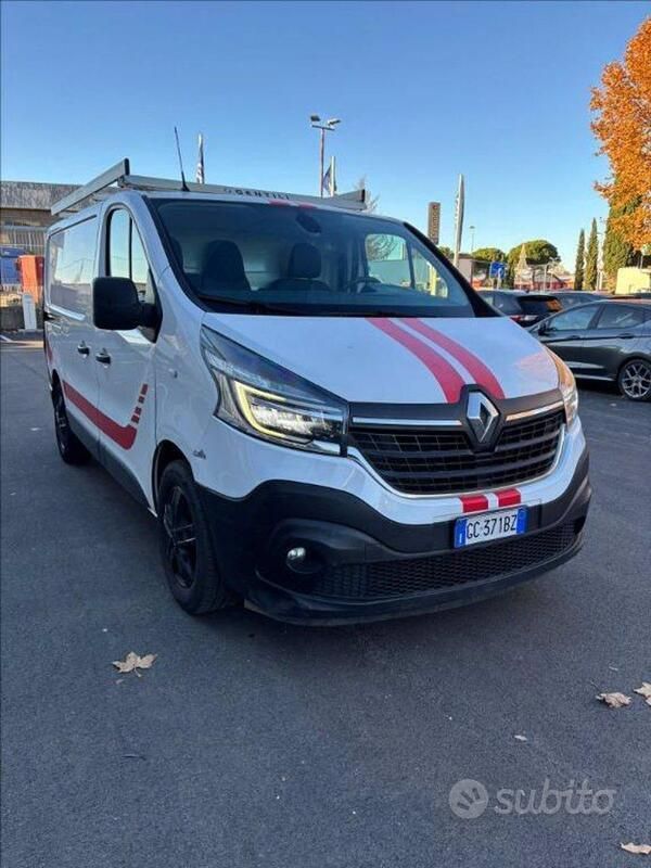 Begagnad Renault Trafic 170 HK (125 kW) 2020 Vit Minibuss