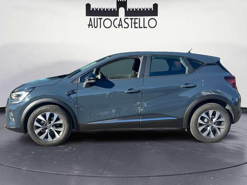 Usata Renault Captur Zen 101 CV (74 kW) 2020 Blu marine SUV