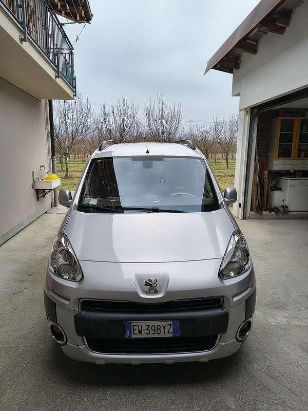 Usata Peugeot TePee Outdoor 92 CV (67 kW) 2014 Station wagon