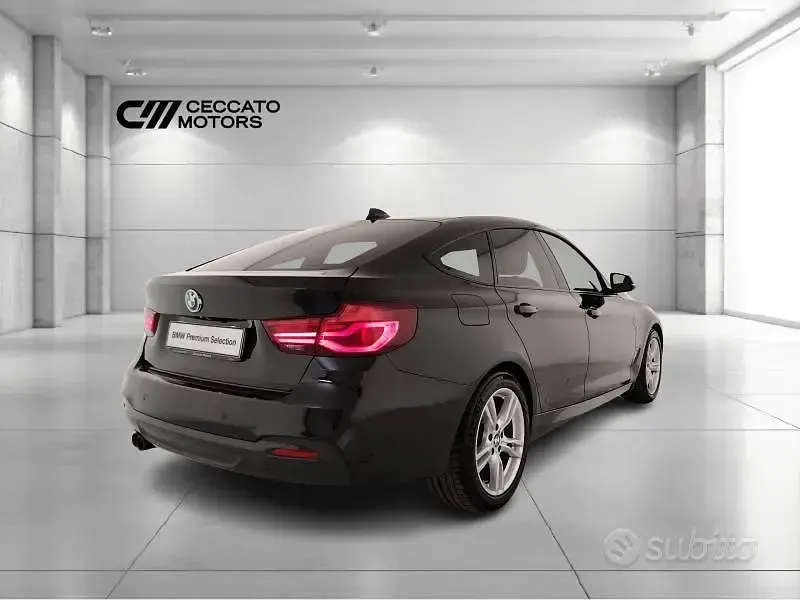 Usata BMW 320 M Sport 190 CV (139 kW) 2019 Nero Berlina