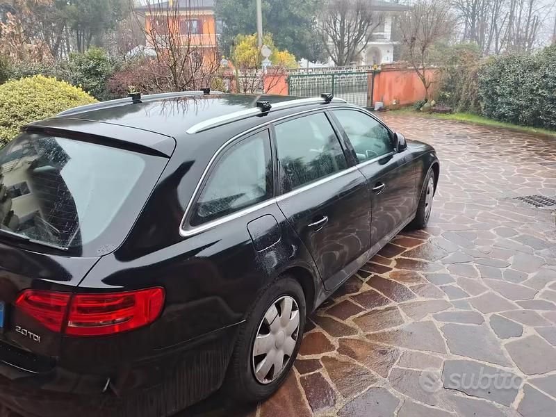 Usata Audi A4 143 CV (105 kW) 2009 Nero Station wagon