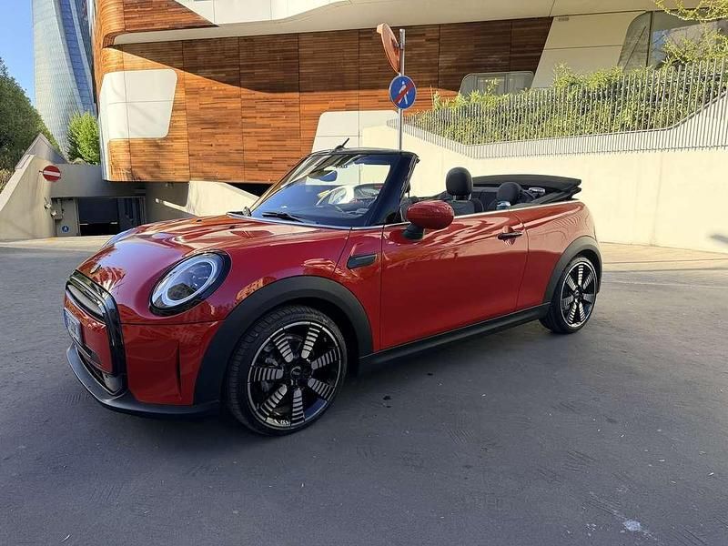 Usata Mini Cooper Cabriolet Classic 185 CV (136 kW) 2024 Rosso Cabrio