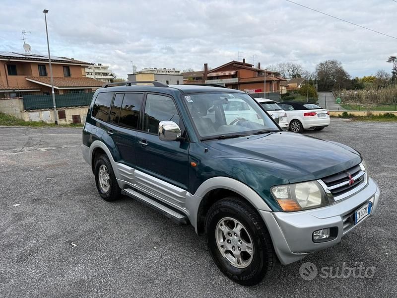 Usata Mitsubishi Pajero 160 CV (117 kW) 2004 Blu SUV