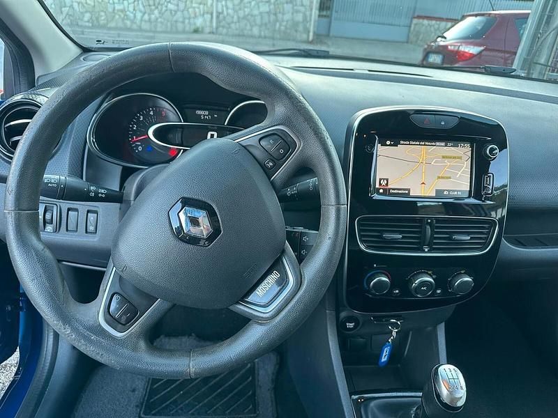 Usata Renault Clio IV Intens 90 CV (66 kW) 2019 Blu Berlina
