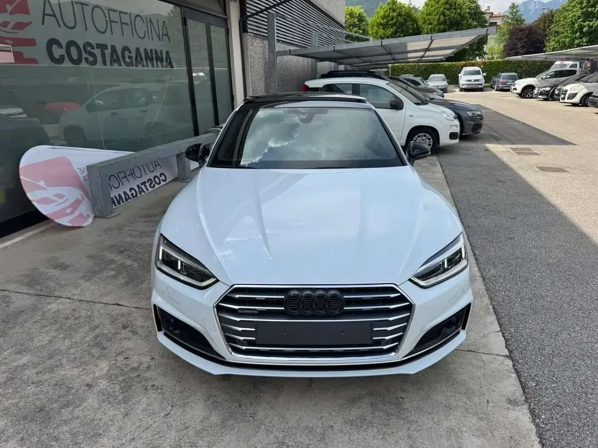 Usata Audi A5 S-Line 245 CV (180 kW) 2019 Bianco Coupé