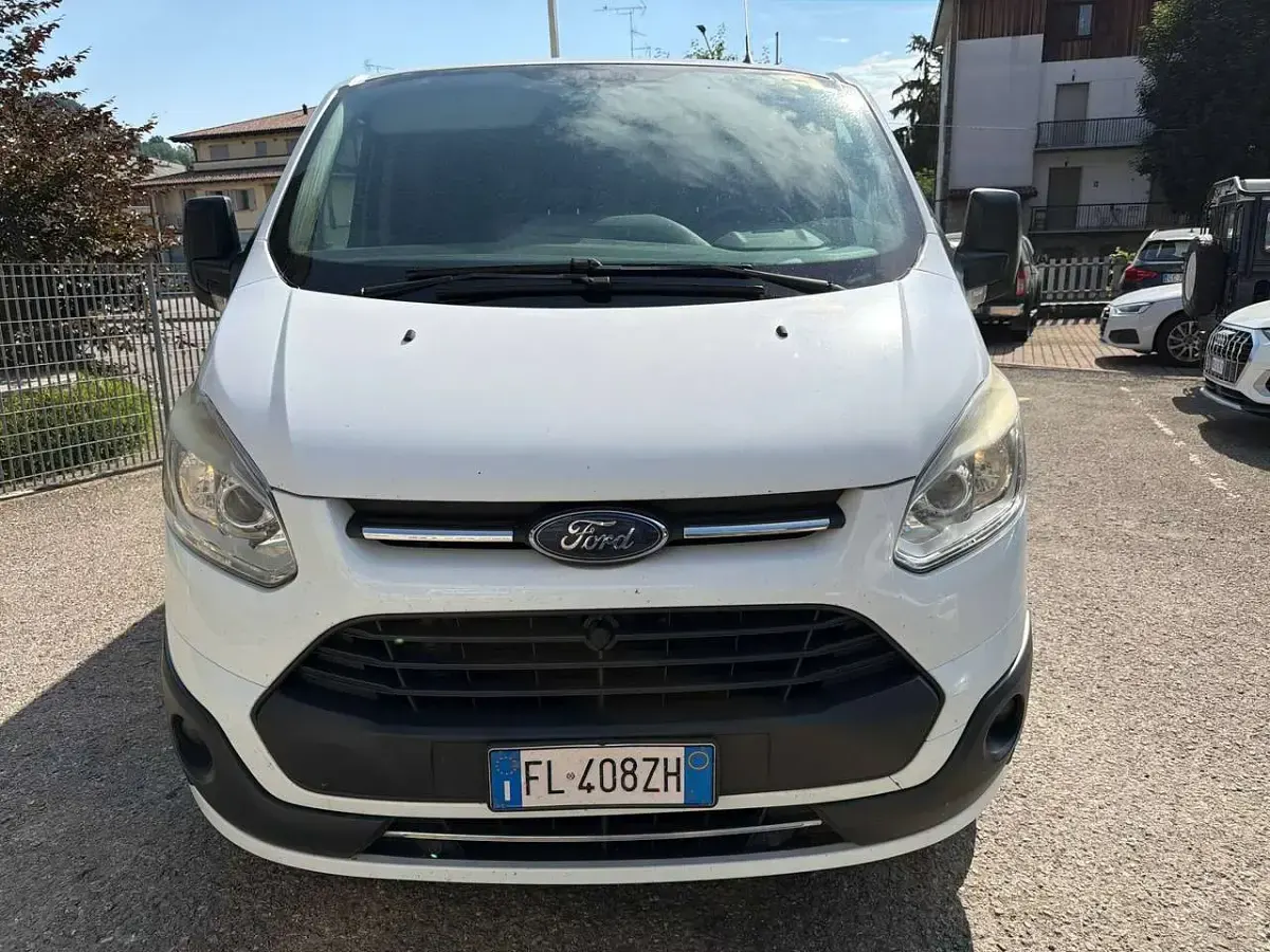 Usata Ford Transit Custom 131 CV (96 kW) 2017 Bianco Furgone