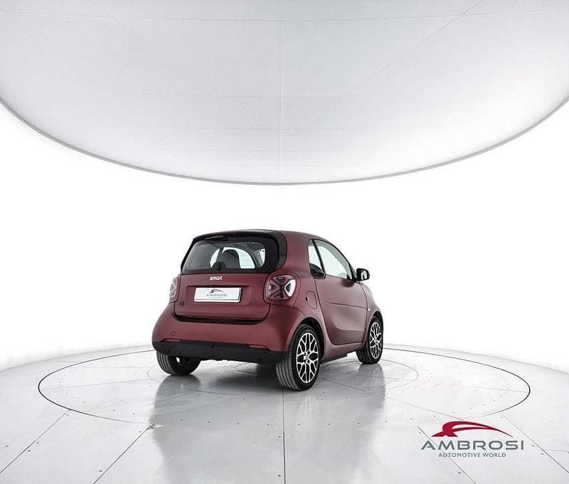 Usata Smart ForTwo Electric Drive Prime 41 kW (56 CV) 2023 Rosso Coupé