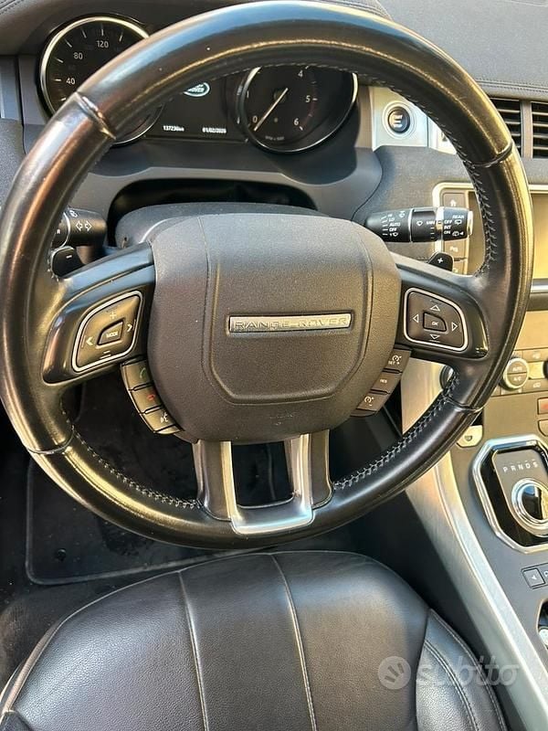 Bianco Usata 2018 Land Rover Range Rover SUV | 18.000 € (Buon prezzo) - Immagine 1/4